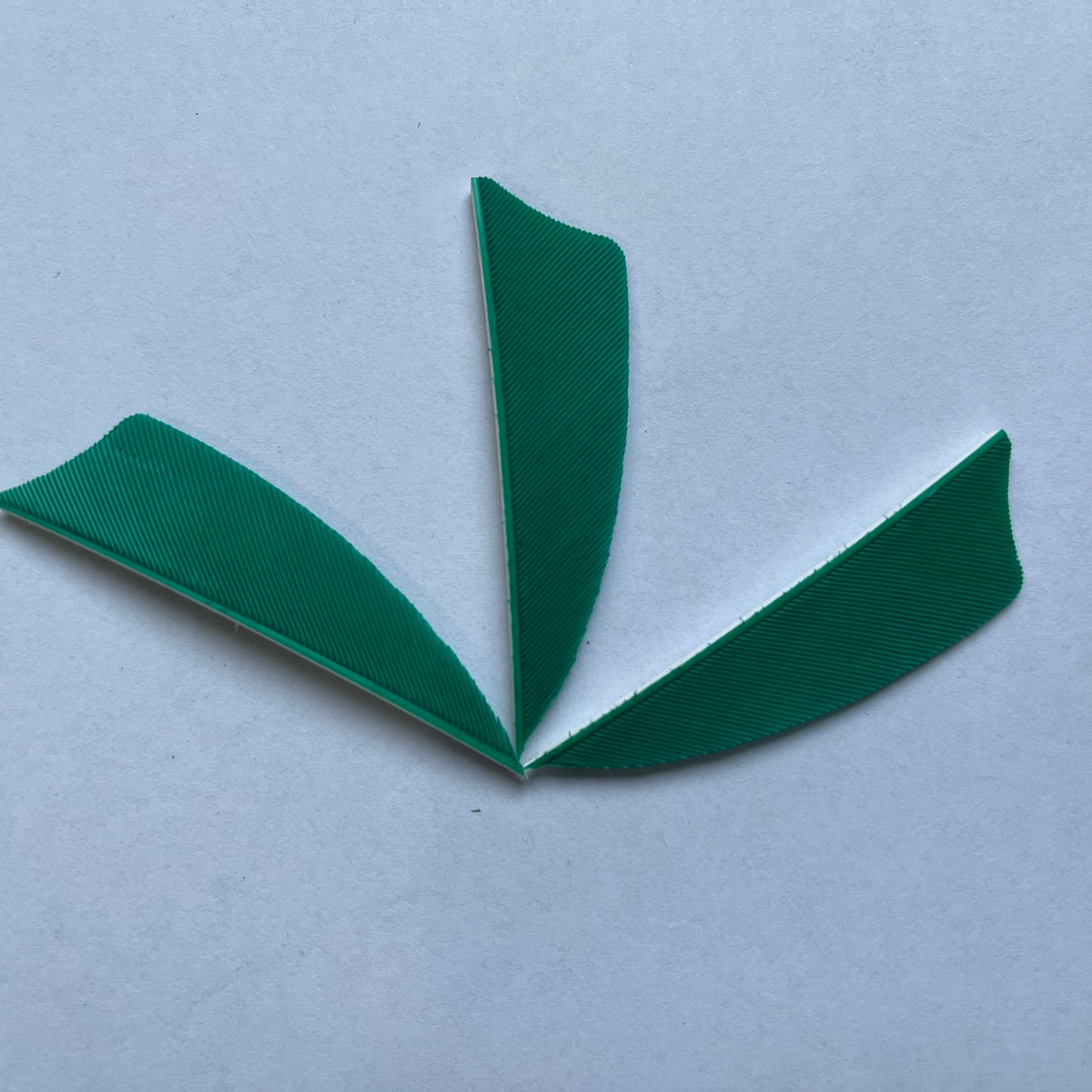 2 Inch Shield Arrow Feathers – Solid Color Turkey Feather Fletching | ONTFIHS