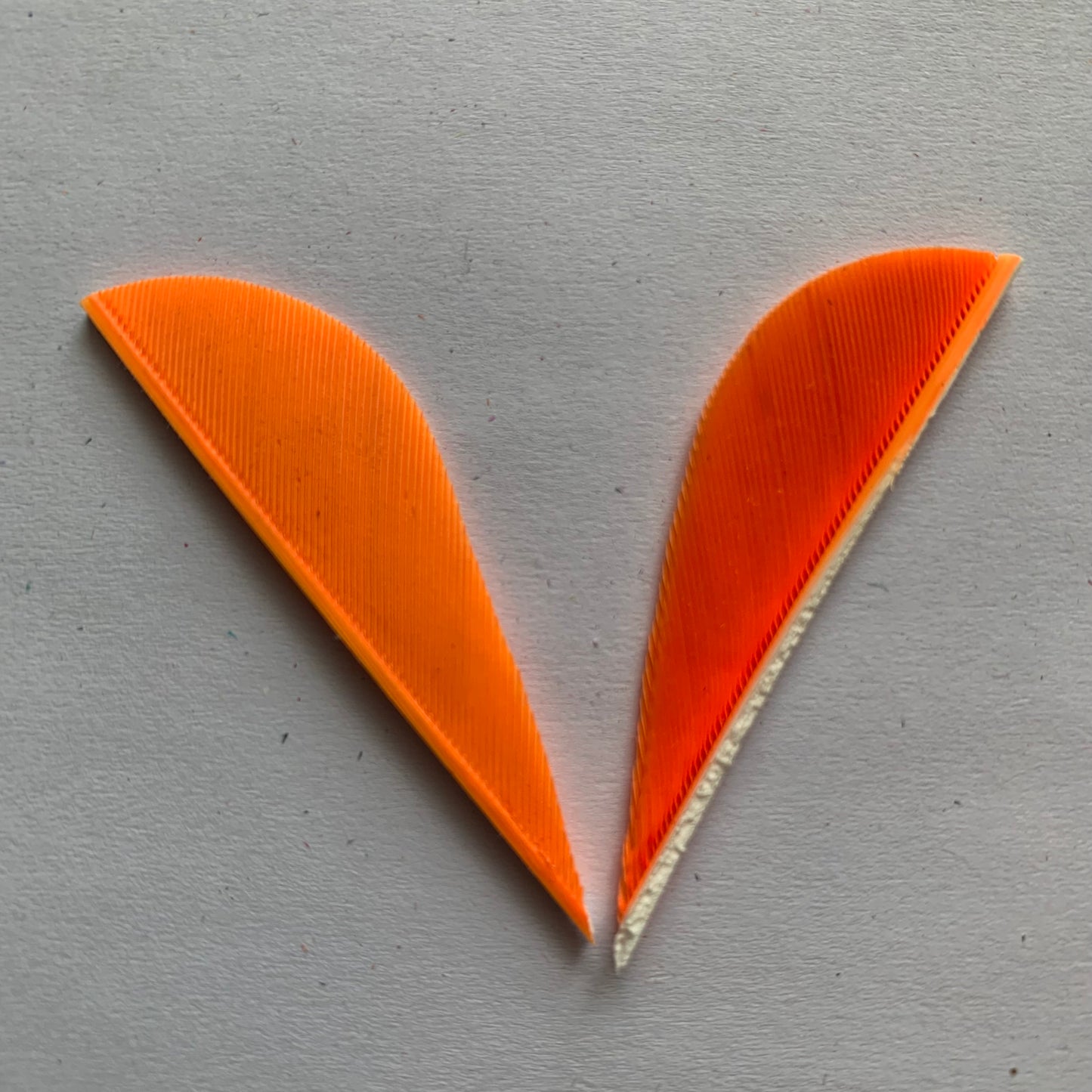 2 Inch Parabolic Turkey Feather Arrow Fletching – Solid Color Archery Feathers 50 Pack