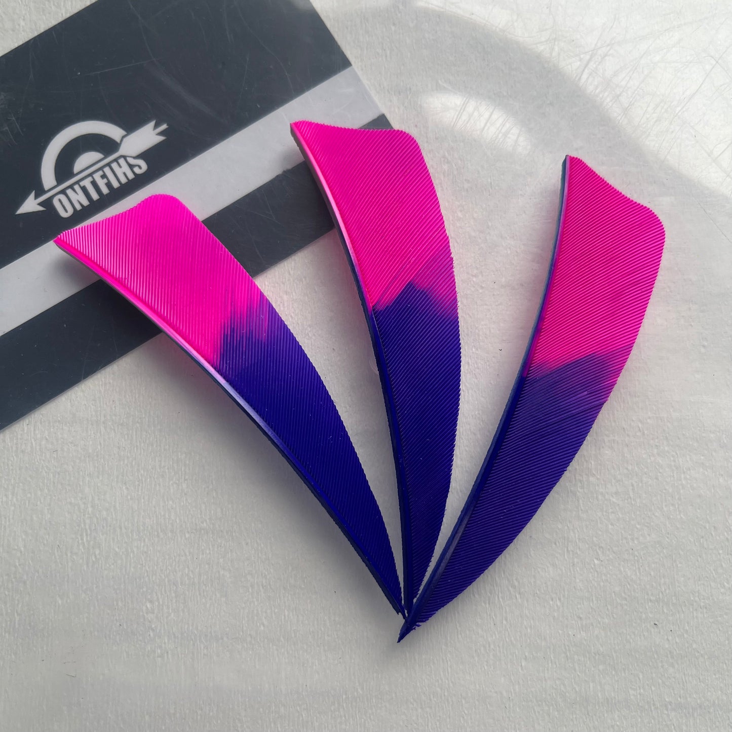 ONTFIHS 3" Gradient Colors Shield Arrow Feathers Fletchings