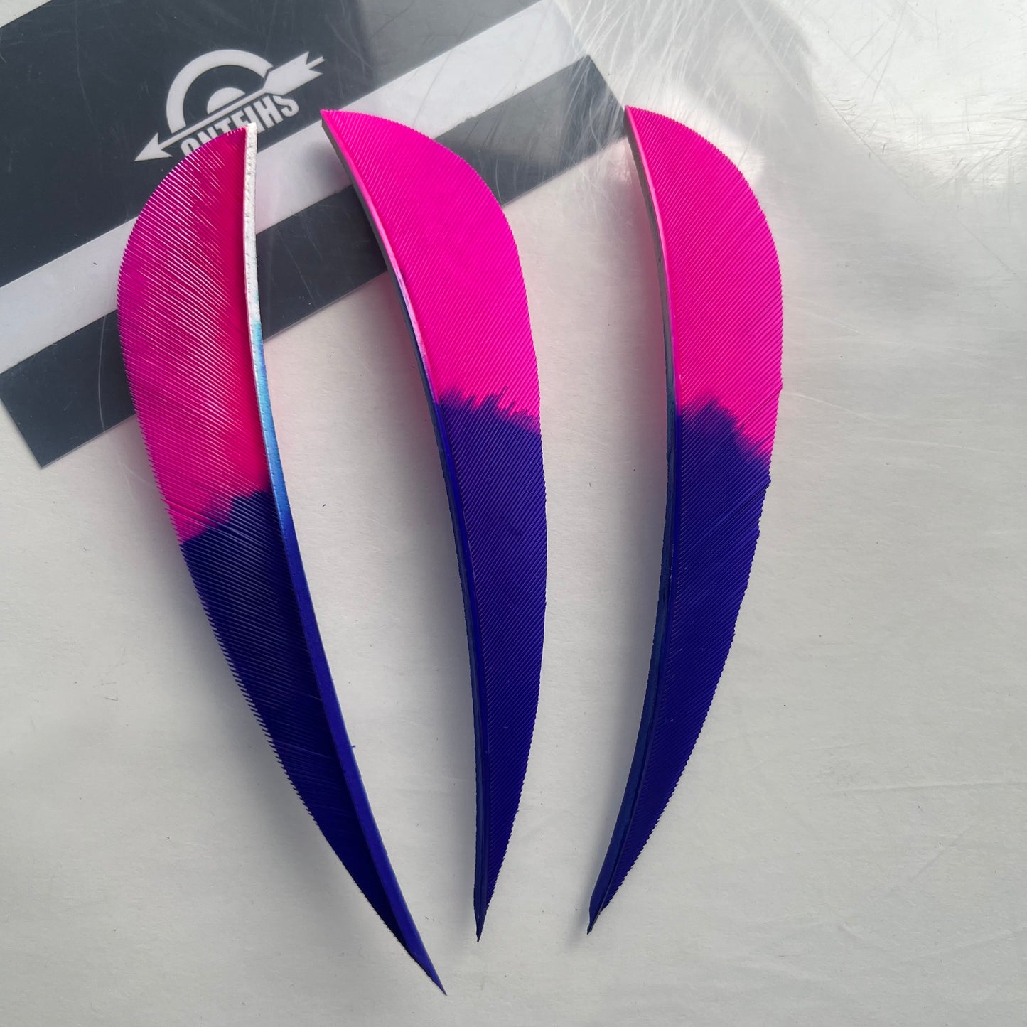 ONTFIHS 4" Gradient Colors Parabolic Arrow Feathers Fletchings