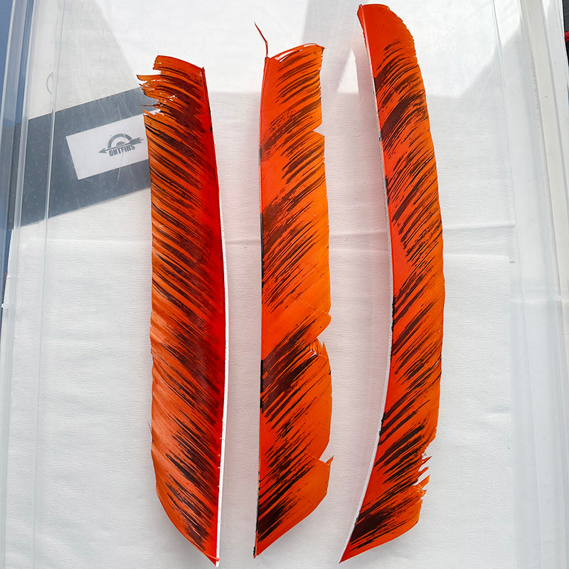 18PCs /Lot  Archery Feathers Fletches Full length Real Turkey Feather Arrow Fletchings Ink Pattern